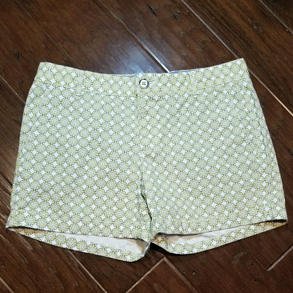Banana Republic Pants - Adorable banana republic shorts